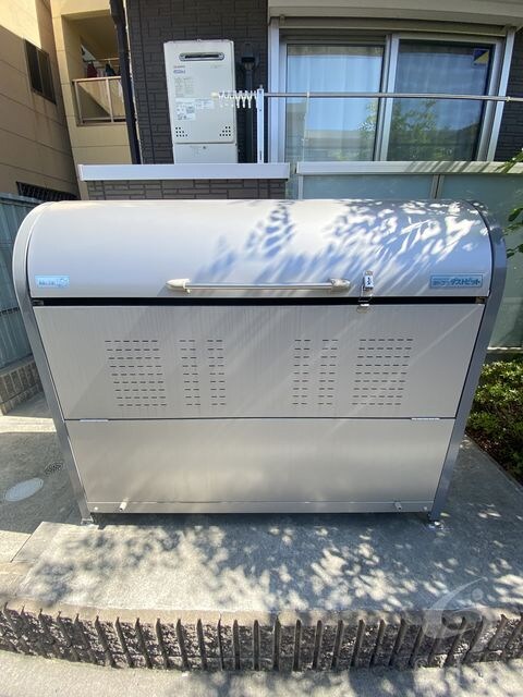 岡町駅 徒歩3分 2階の物件外観写真