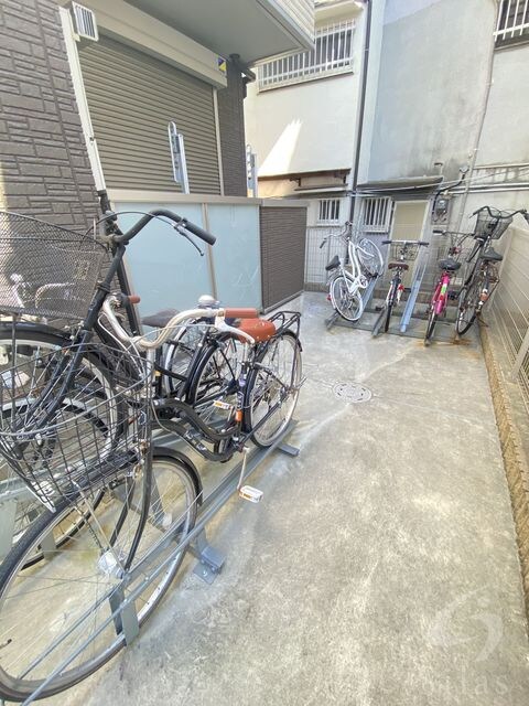 岡町駅 徒歩3分 2階の物件外観写真