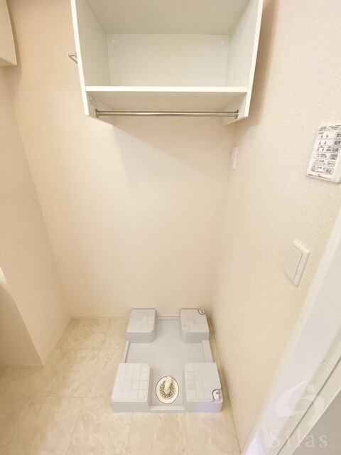 岡町駅 徒歩3分 2階の物件内観写真