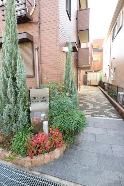 甲子園駅 徒歩7分の物件外観写真