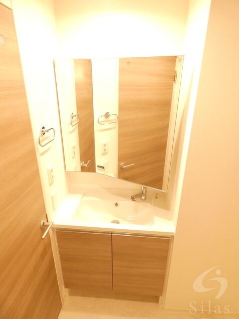 伊丹駅 徒歩3分 1階の物件内観写真