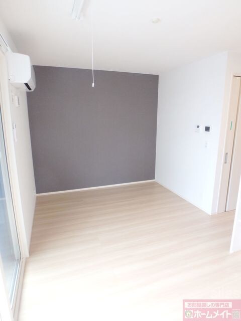 桃山台駅 バス8分  緑地公園グリーンハイツ前下車：停歩4分 3階の物件内観写真