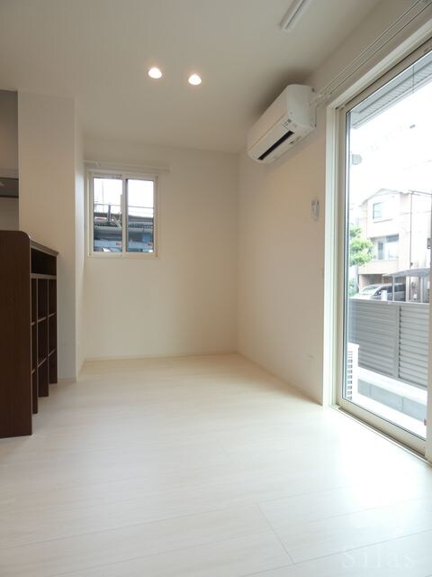 緑地公園駅 徒歩19分 1階の物件内観写真