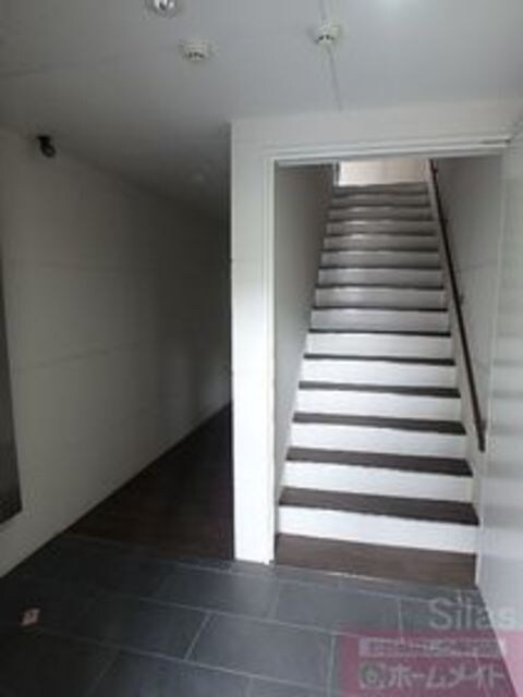 塚本駅 徒歩7分 1階の物件外観写真