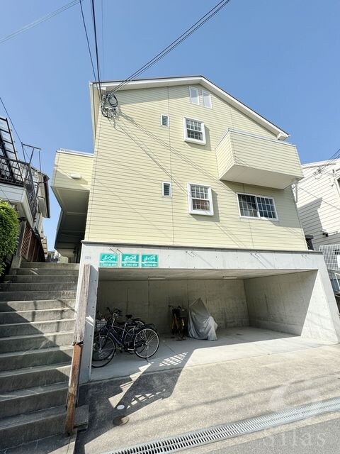 大阪府豊中市螢池中町１丁目の物件外観写真