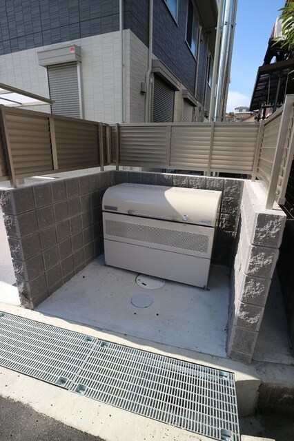 川西池田駅 徒歩14分 1階の物件外観写真