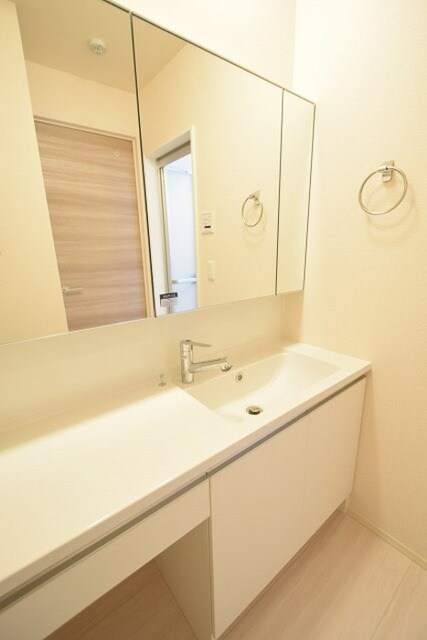 住吉駅 徒歩4分 1階の物件内観写真