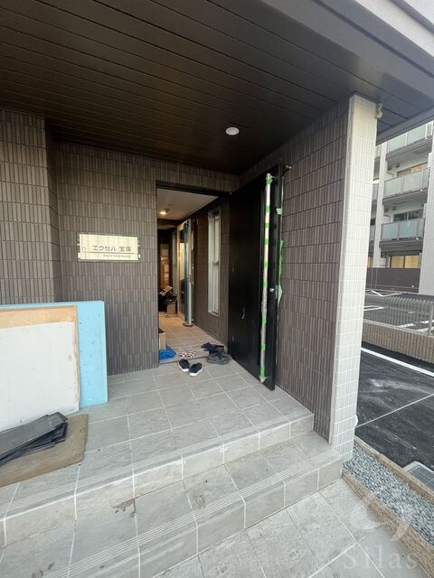 清荒神駅 徒歩12分 1階の物件外観写真