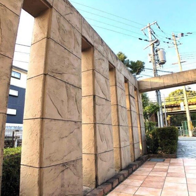 清荒神駅 徒歩3分 3階の物件外観写真