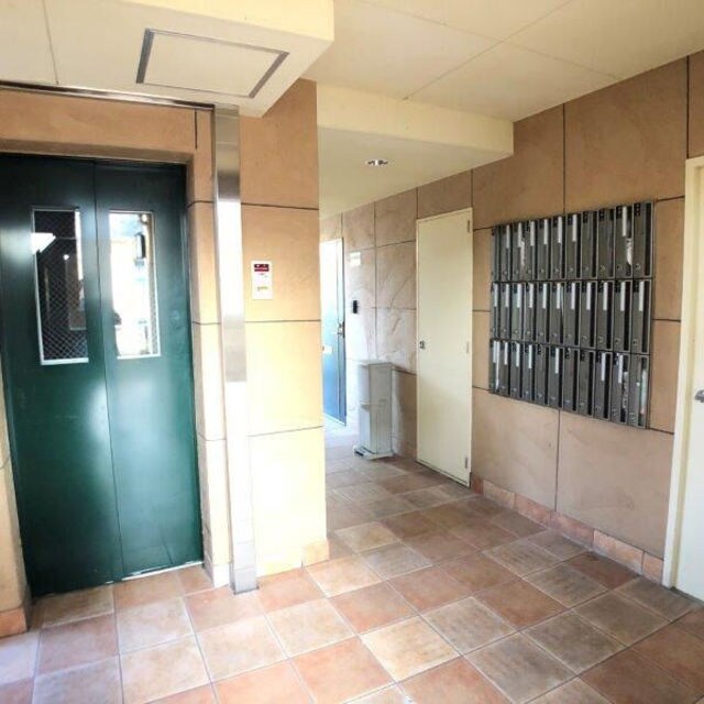 清荒神駅 徒歩3分 3階の物件外観写真