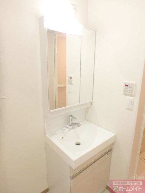 出屋敷駅 徒歩12分 1階の物件内観写真