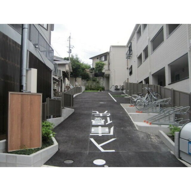 清荒神駅 徒歩3分 1階の物件外観写真