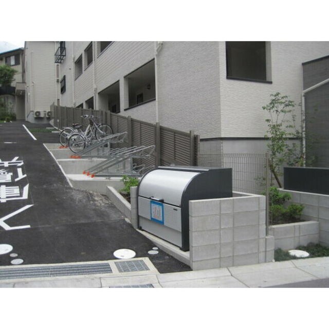 清荒神駅 徒歩3分 1階の物件外観写真