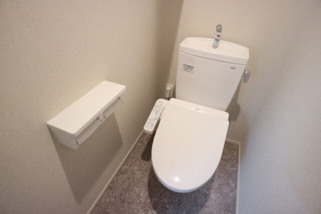 本町駅 徒歩3分 3階の物件内観写真