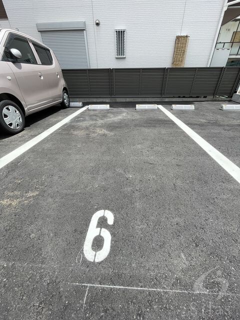 出屋敷駅 バス9分  西難波南下車：停歩1分 1階の物件外観写真