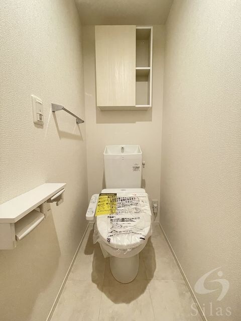 出屋敷駅 バス9分  西難波南下車：停歩1分 1階の物件内観写真