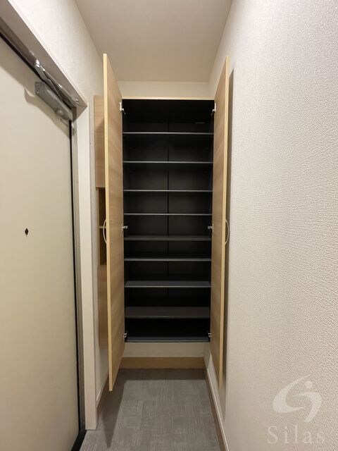 出屋敷駅 バス9分  西難波南下車：停歩1分 1階の物件内観写真