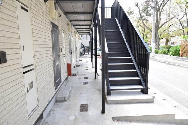 板宿駅 徒歩4分 1階の物件外観写真