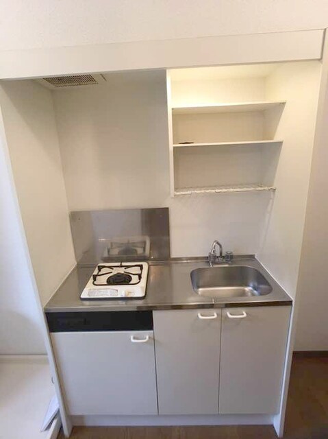 板宿駅 徒歩4分 1階の物件内観写真