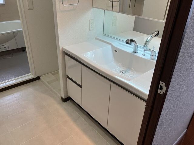 伊丹駅 徒歩3分 8階の物件内観写真