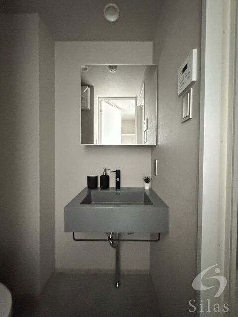 尼崎駅 徒歩4分 2階の物件内観写真