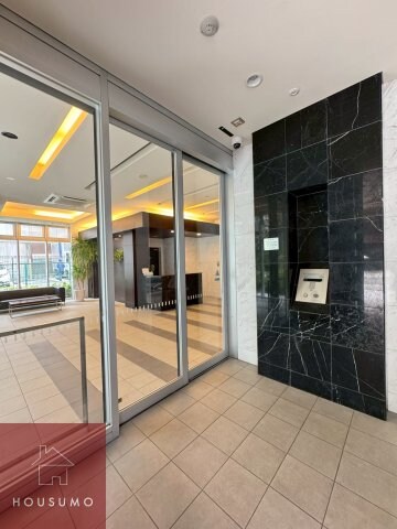 プレサンスタワー北浜の物件外観写真