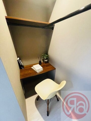 セレニテフラン本町の物件内観写真