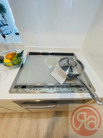 セレニテフラン本町の物件内観写真