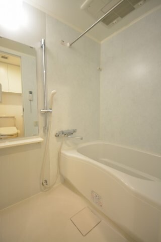 アパートメント京橋の物件内観写真