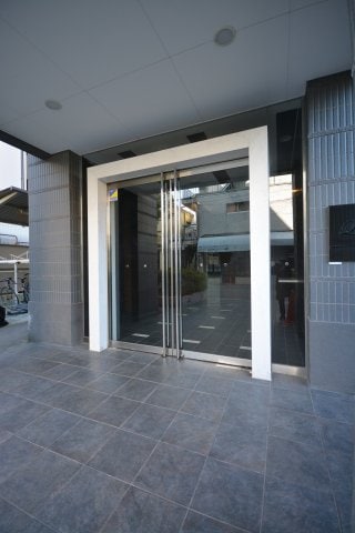 ルクレ京橋の物件外観写真