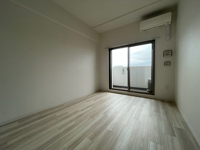 セレニテ京橋クレアの物件内観写真