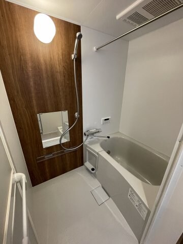 ハーモニーテラス中宮Ⅱの物件内観写真