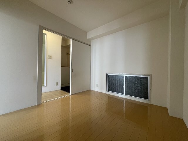 エルパラッツォ京橋の物件内観写真