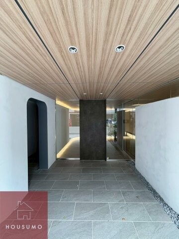 コンフォリア・リヴ北浜淡路町の物件外観写真