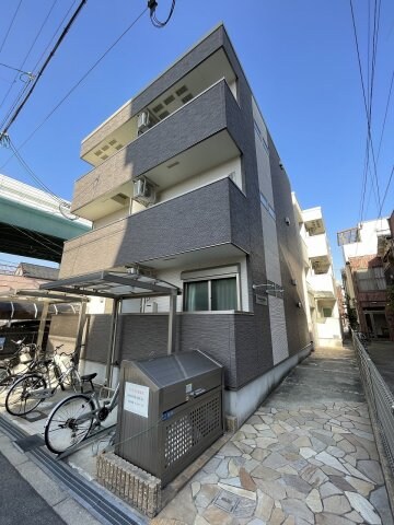 フジパレス中宮の物件外観写真