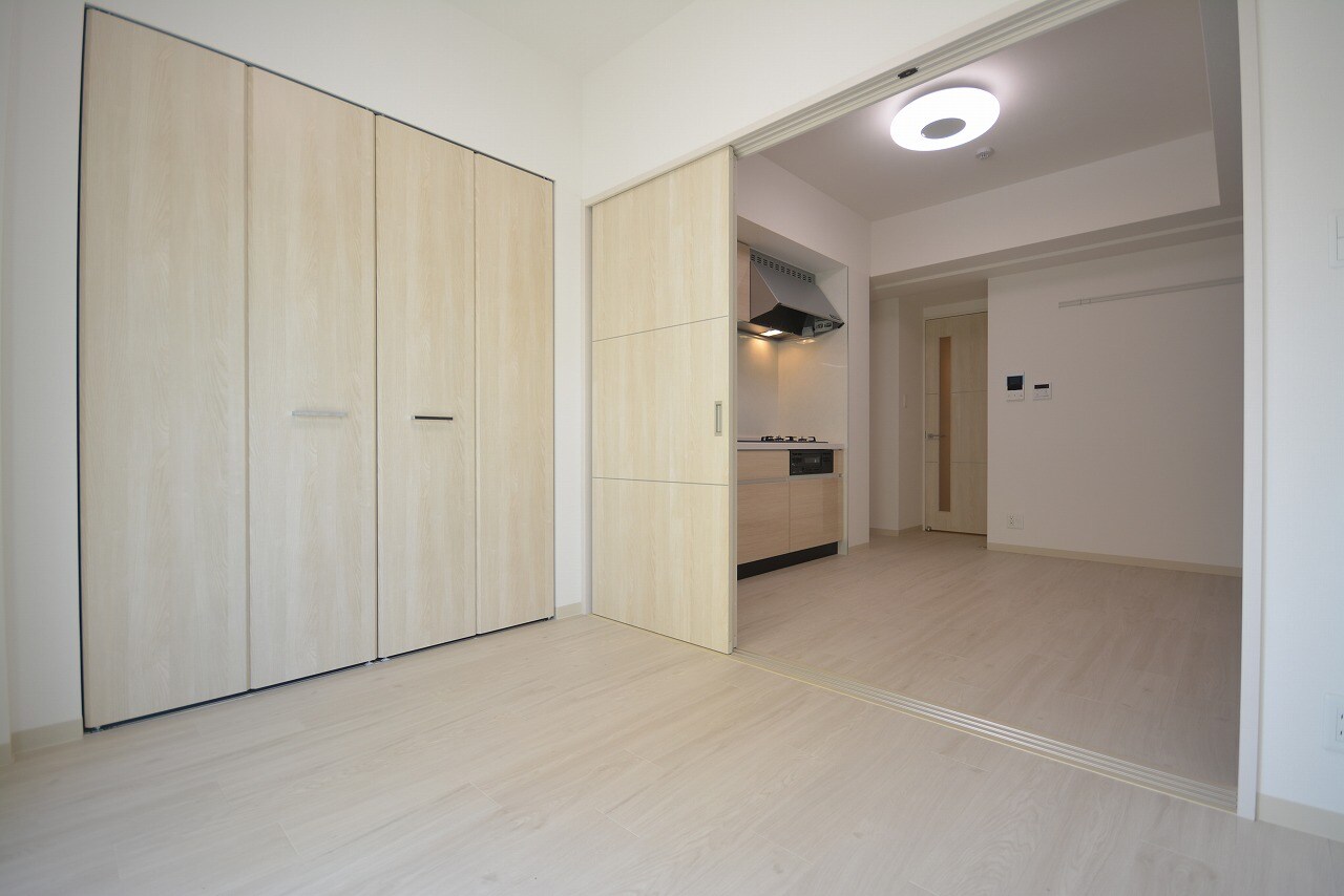 AMKレフィナード中宮の物件内観写真