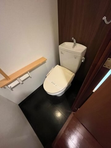 コンソラーレ東野田の物件内観写真