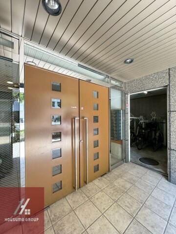 エイペックス大手通の物件外観写真