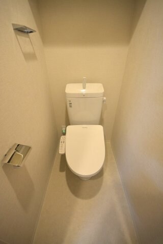 スプランディッド京橋EASTの物件内観写真