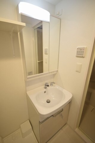 レオンコンフォート桜ノ宮の物件内観写真