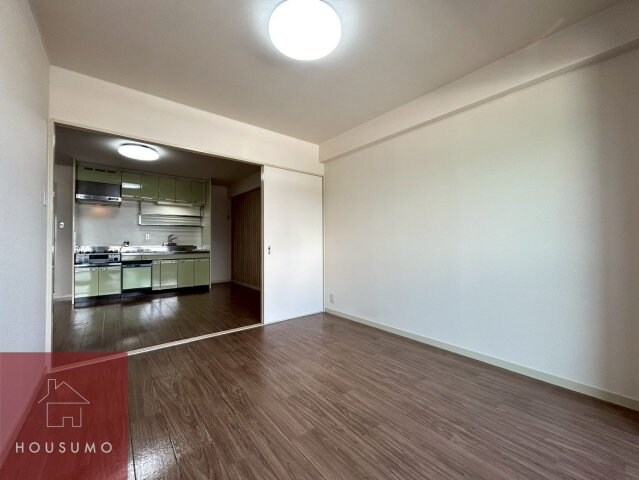 シャトー・レイクルイーズの物件内観写真