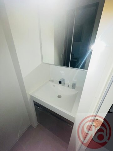 ルネフラッツ谷町四丁目の物件内観写真