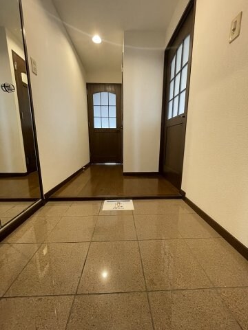 ロイヤルコート生江の物件内観写真