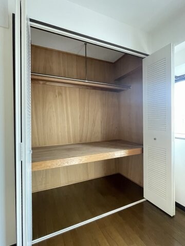 ロイヤルコート生江の物件内観写真