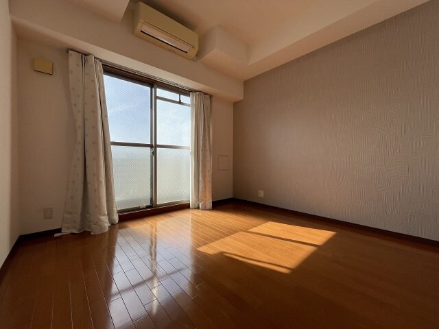 ラクラス高殿の物件内観写真