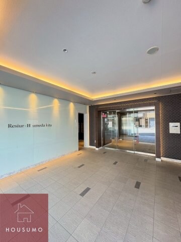 レジュールアッシュ梅田北の物件外観写真