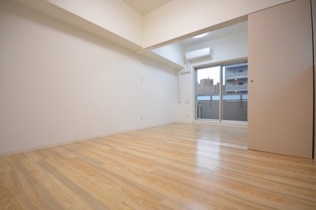 W.O.B.KYOBASHIの物件内観写真