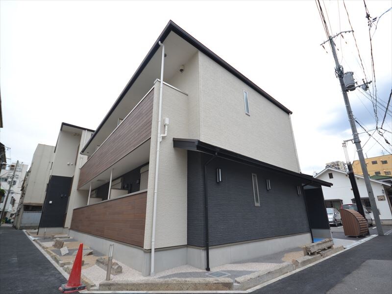 ボンジューネの物件外観写真