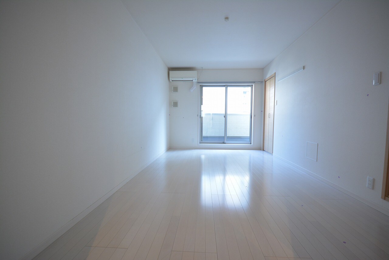 ボンジューネの物件内観写真