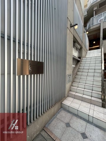 レジュールアッシュ谷町四丁目グランクラスの物件外観写真